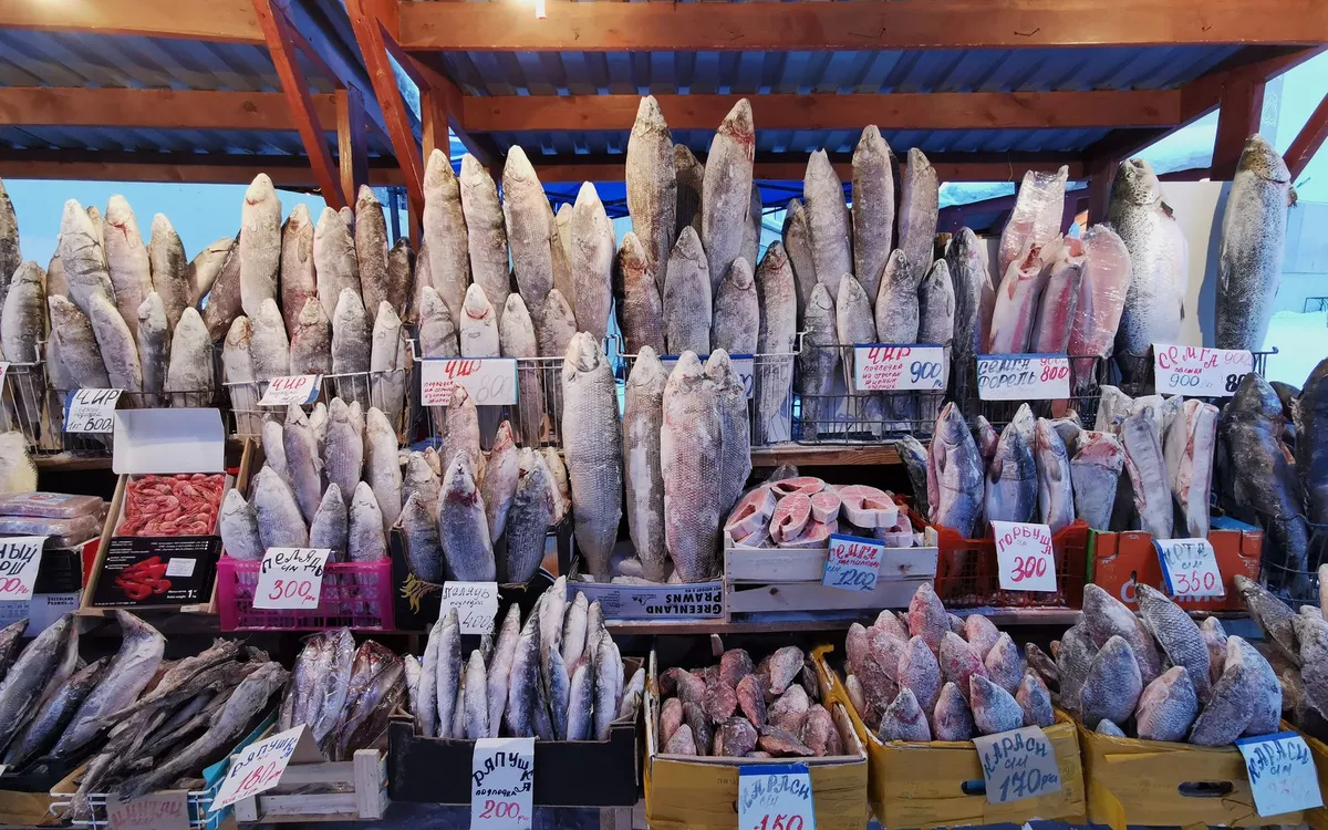 Del mar pescados y mariscos 