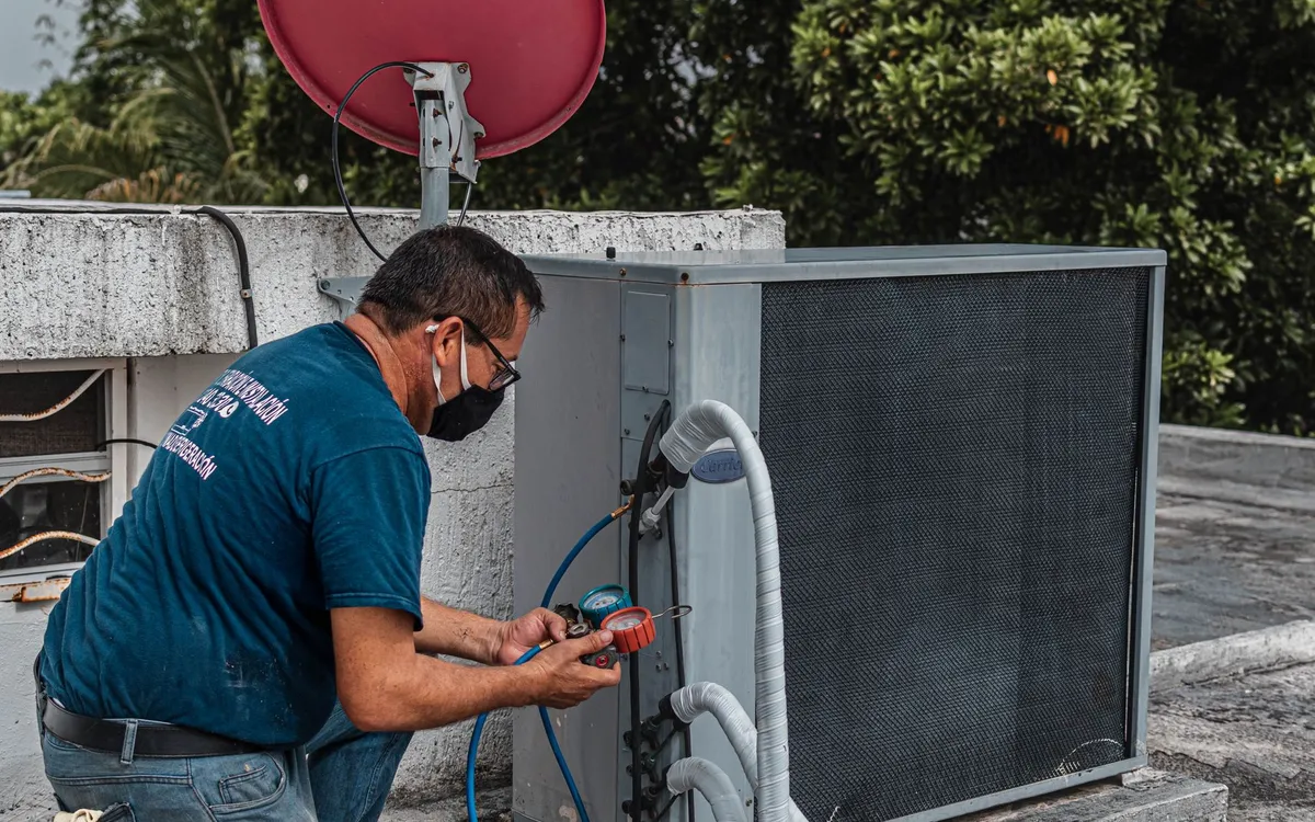 Técnico en refrigeración Yepe Arciniegas soluciones 